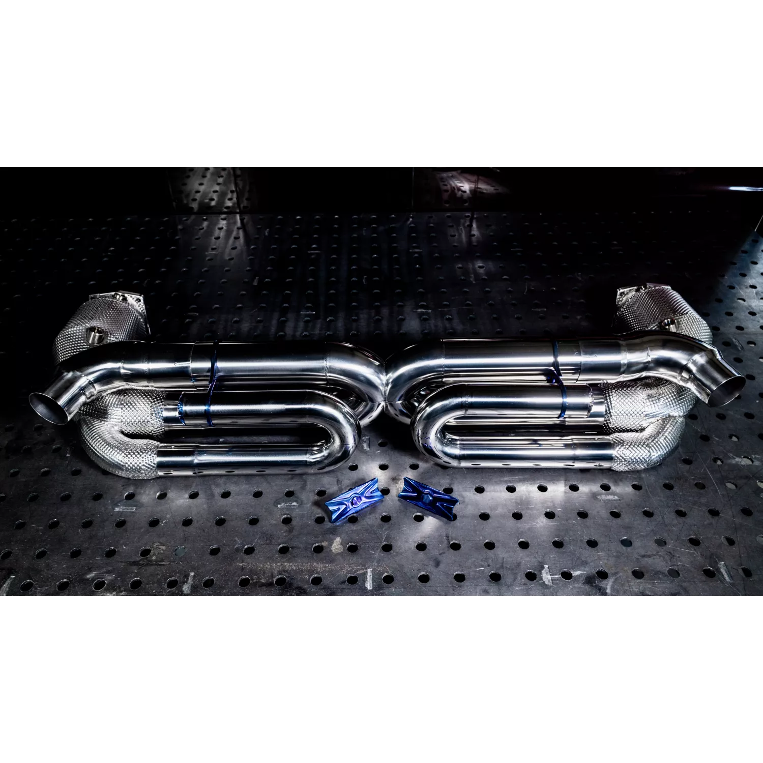 海外ブランド  911 997.2 Porsche Redstar Turbo System Exhaust パーツ
