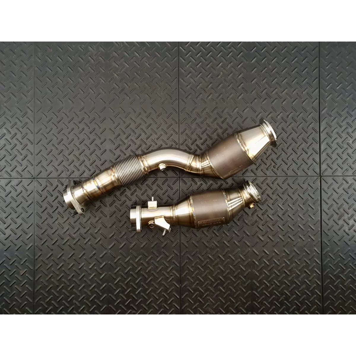 Redstar BMW G87 M2 S58 Downpipes