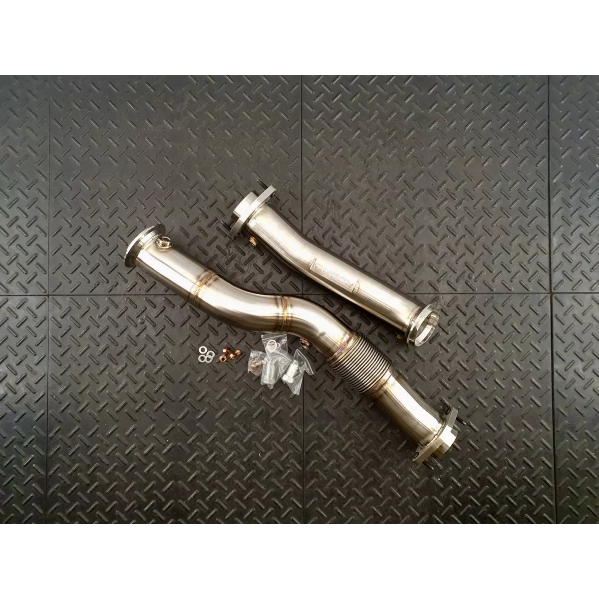 Redstar BMW G87 M2 S58 Downpipes