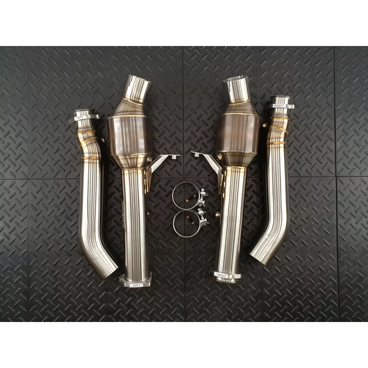 RedStar Mercedes W463 G63 M157 Downpipes