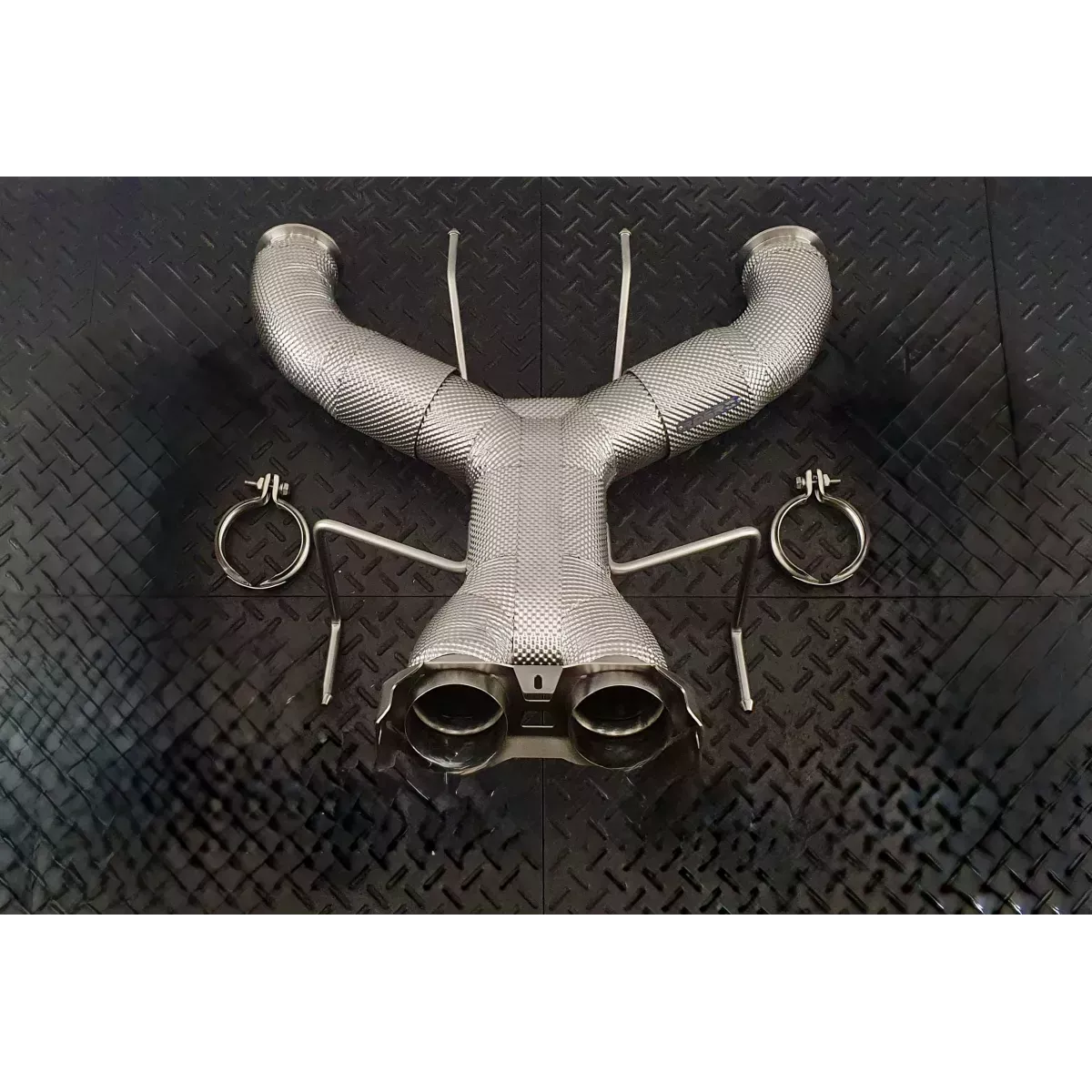 750S Race-X Exhaust 750S Race-X Exhaust