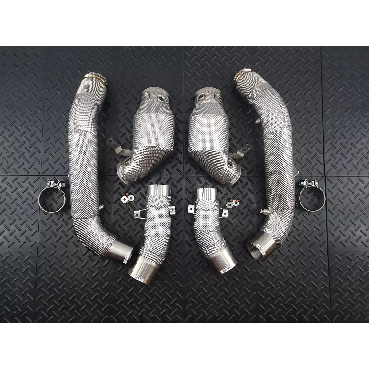 Range Rover P530/SV Downpipes Range Rover P530/SV Downpipes