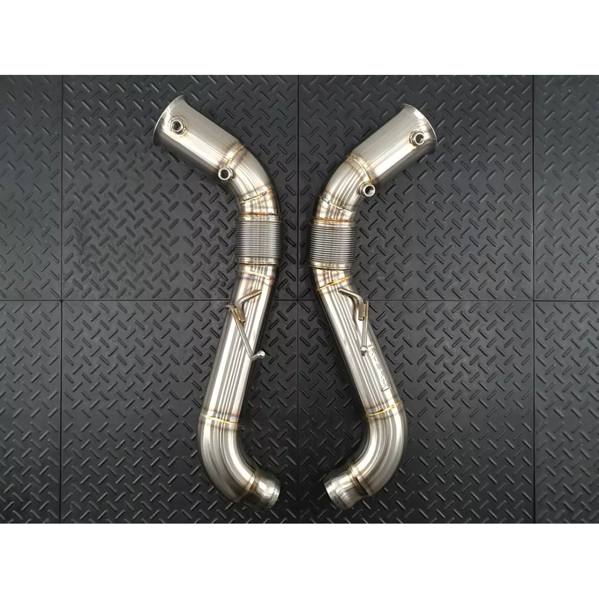 650S 3.5" Catless Downpipes