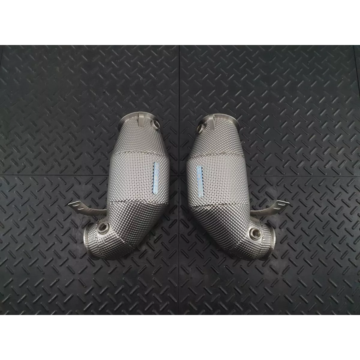 Range Rover OCTA Primary Cattwd Downpipes