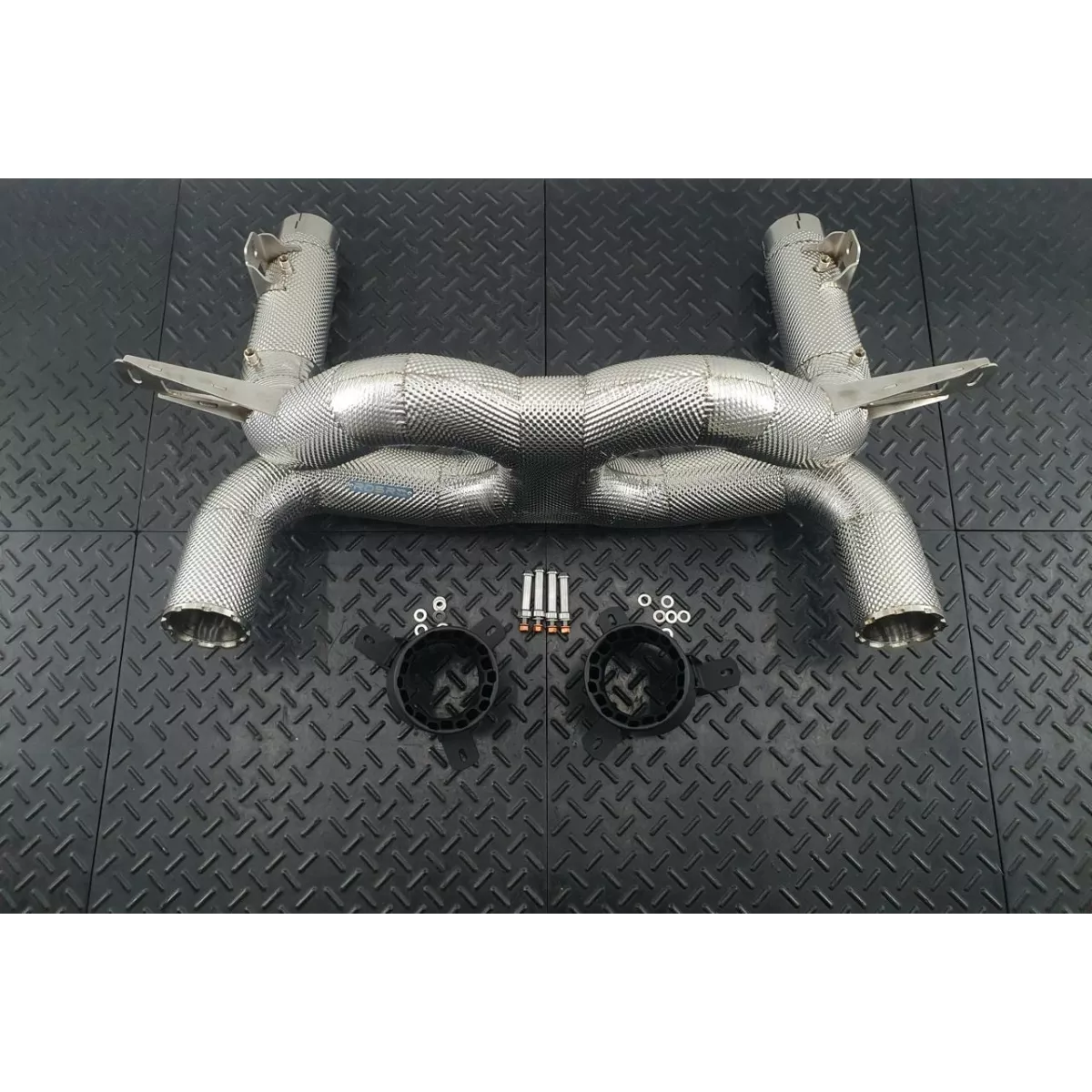 F8 Exhaust with Black Tips