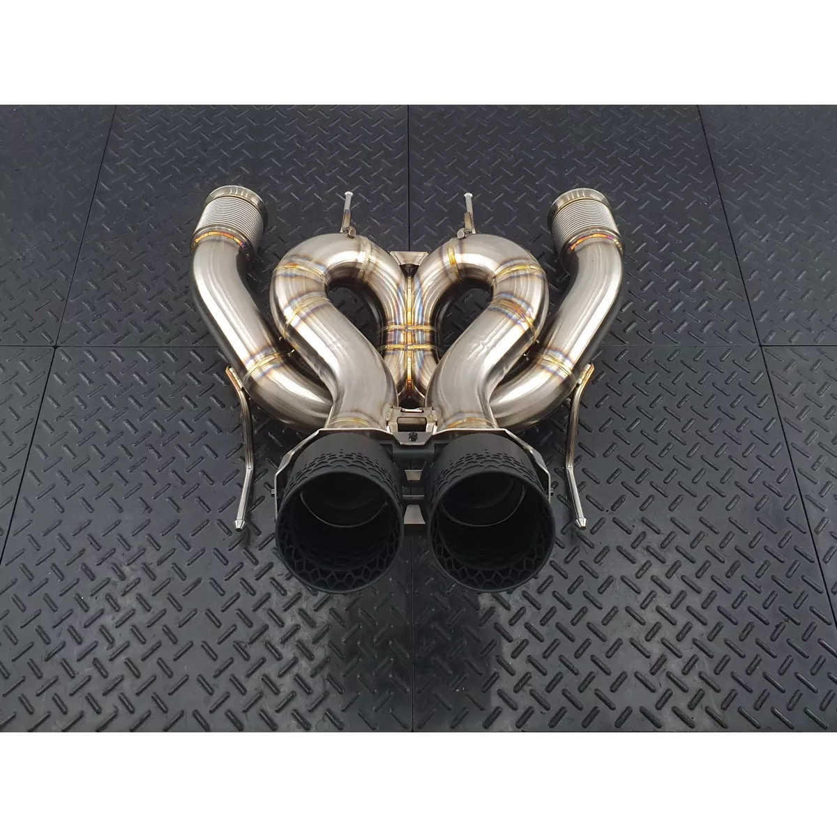 RedStar McLaren 750S Titanium Twin Exhaust Tips