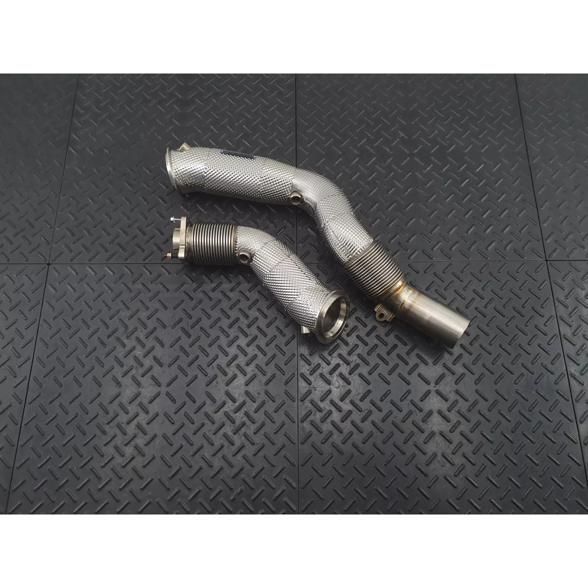 BMW F80 M3 F82 F83 M4 S55 Downpipes | RedStar Exhaust